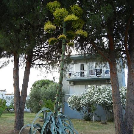 Pension Lakis Prínos Exterior foto