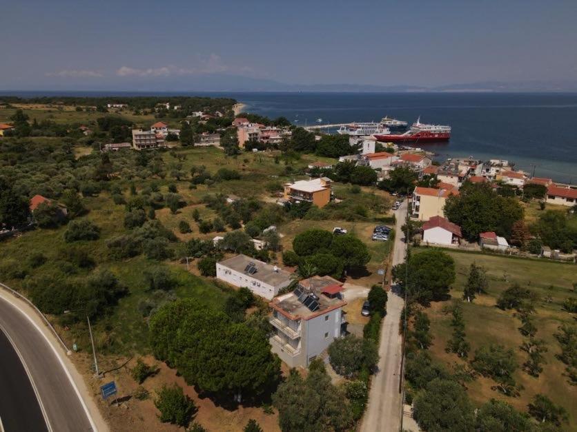 Pension Lakis Prínos Exterior foto
